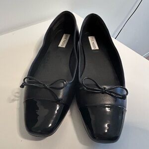 Steve Madden Black Flats